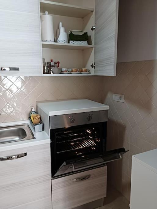 나폴리 A Casa Di Laura 아파트 외부 사진