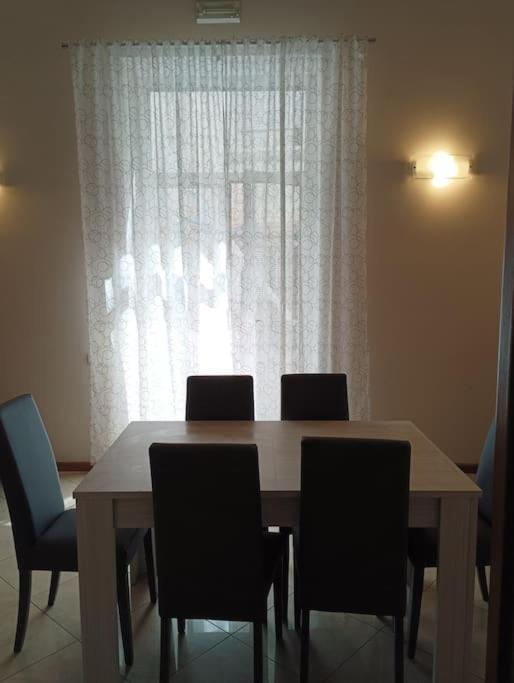 나폴리 A Casa Di Laura 아파트 외부 사진